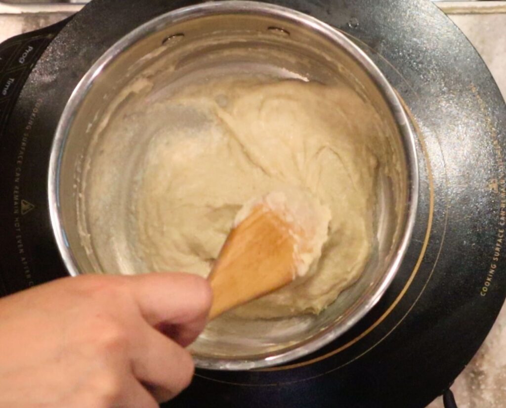 cooking down flour and milk to make a Tangzhong paste