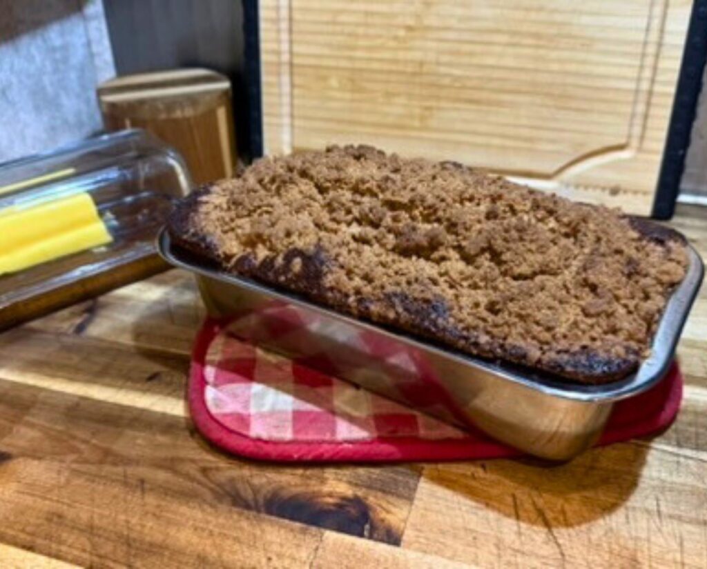 apple cider bread made with fresh milled flour crumble topping