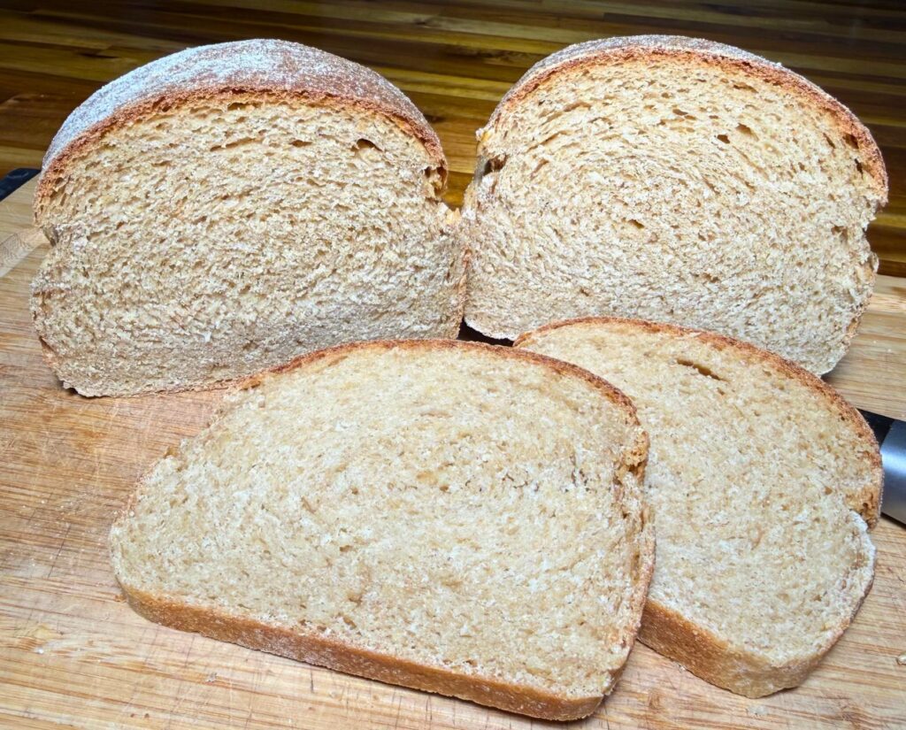 fresh milled flour sourdough sandwich bread with the Tangzhong method sliced